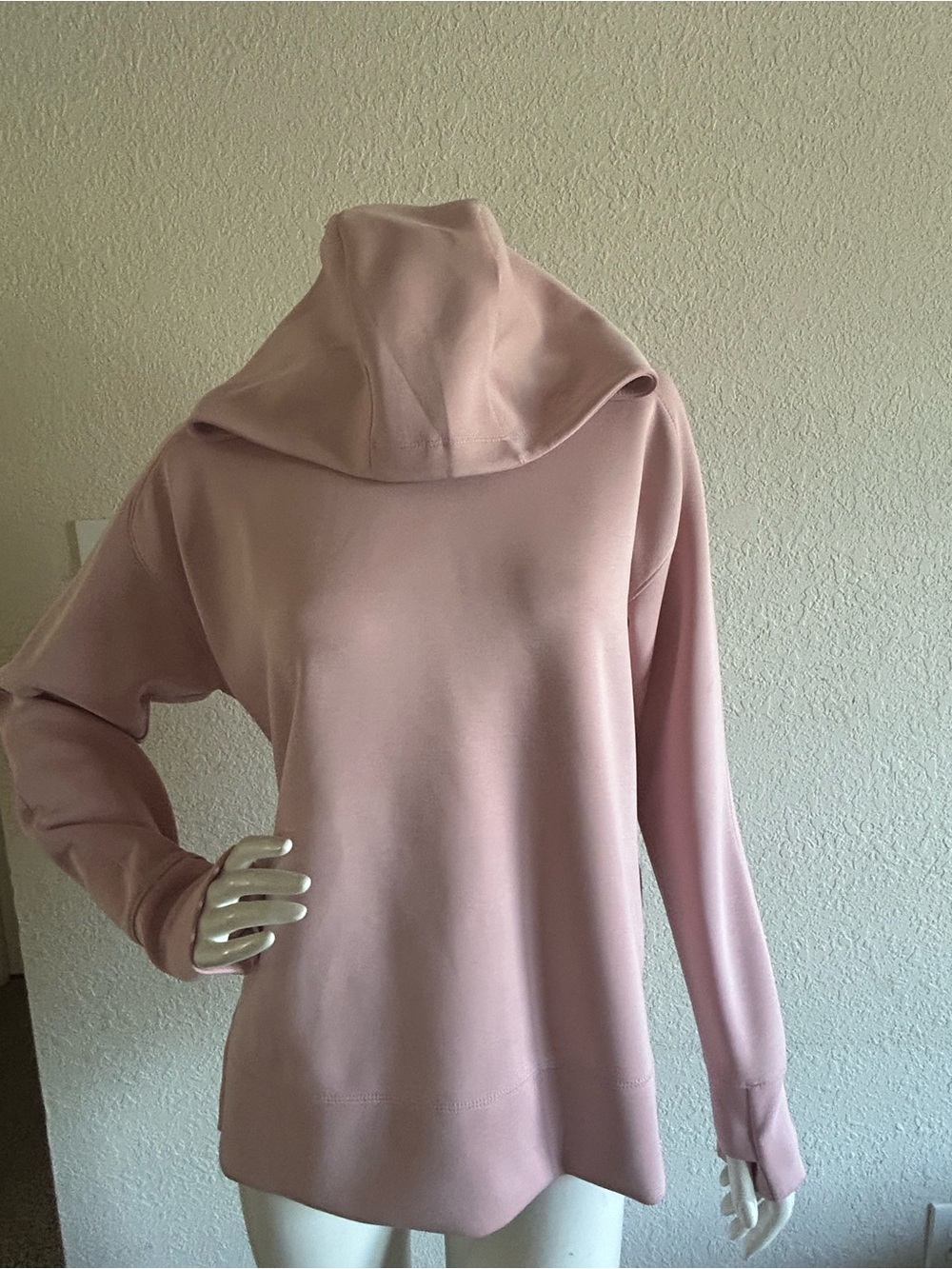 New Target Hooded Women's Sweater - Soft Pullover size XS